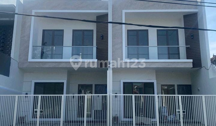 For Sale New 2-Story House in Baruk Rungkut Surabaya