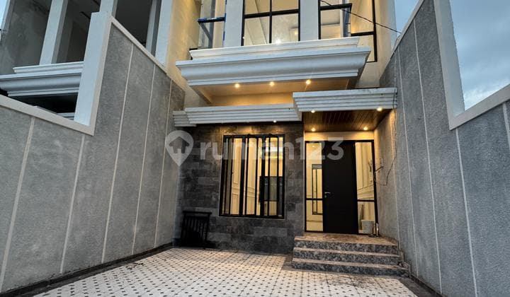 Dijual Rumah 2lt New Greenlake Wonorejo Rungkut, Surabaya
