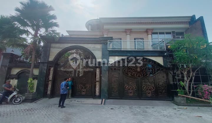 For Sale via Auction: Well-Maintained 2-Storey House at Graha Majapahit Housing, Mojokerto