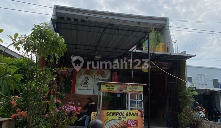 Dijual Via Lelang Rumah 2Lt di Rungkut Sari Surabaya