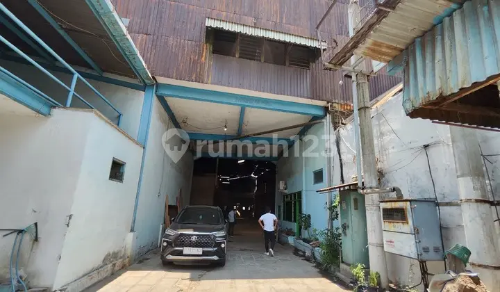 Dijual Via Lelang Gudang Ex Pabrik di Pasuruan