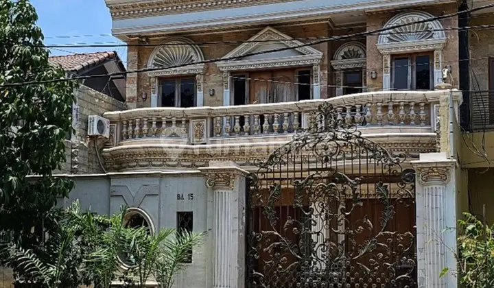 For Sale via Auction, Nice House in Kotabaru Driyorejo Housing, Gresik
