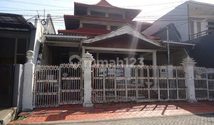 Sold via Auction Single-Story House in Tenggilis Mejoyo Surabaya