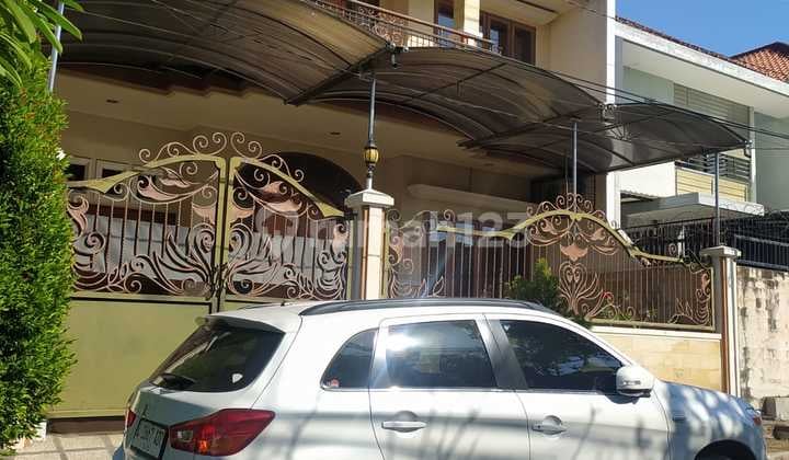 Di jual Rumah Strategis Daerah DARMO Permai Selatan