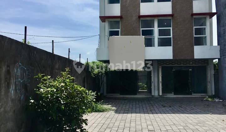 Ruko 3 Lantai Siap Pakai di Sunset Road , Lokasi Bisnis Paling di Cari