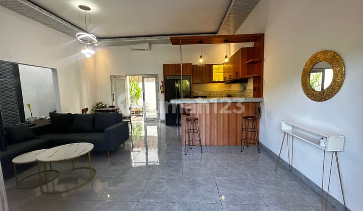 New Villa in Ungasan, Near the Beach and GWK - Leasehold Minimum 5 Years