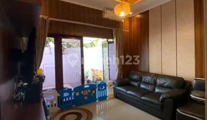 1.5-Storey Semi Villa House with Private Pool in Taman Griya Jimbaran