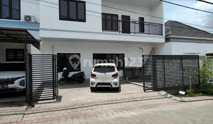 Rumah Modern Elegan Di Taman Mumbul, Nusa Dua – Strategis & Nyaman
