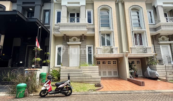 Disewa Rumah Split Level Cluster Samara Gading Serpong