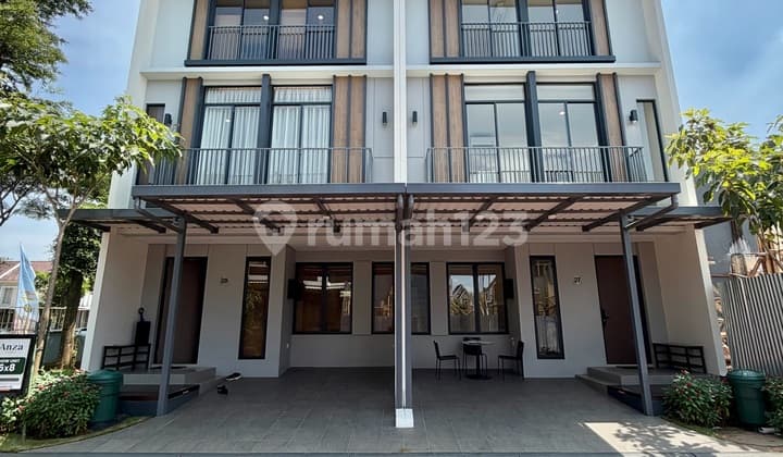 Anza Homes At Malibu Village 3 Lantai Gading Serpong