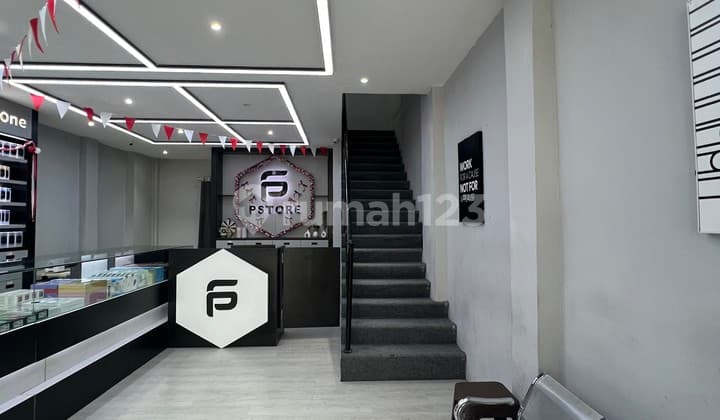 Ruko 2 Lantai di Jalan Soepomo, Tebet, Jakarta Selatan