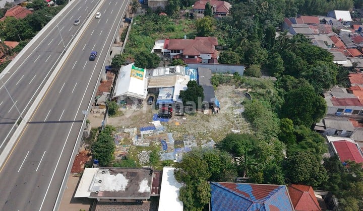 Tanah, di Pondok Labu