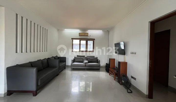 House in Veteran, South Jakarta