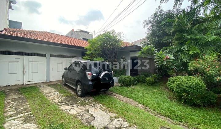 Rumah 1 Lantai di Cempaka Putih Tengah
