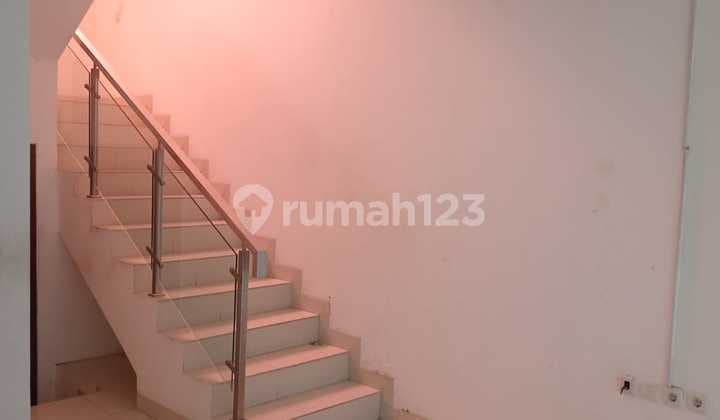 2-Story House in Pondok Indah