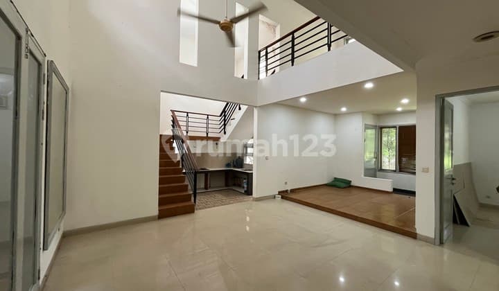 Rumah 2 Lantai di Puri Bintaro Jaya
