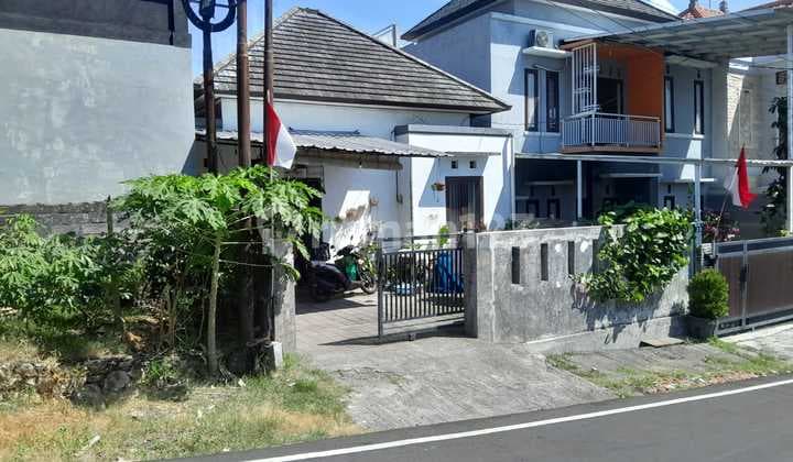 Rumah Dengan Luas 1 Are Lebih Di Nusa Dua Hilllokasi Dekat Dengan Kampial, Puja Mandala