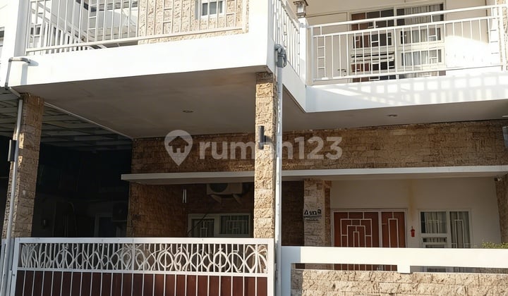 Rumah Cluster One Gate System dengan 2 Bedroom dan 2 Bathroom Luas Tanah 100 di Taman Ambengan Jimbaran Dekat Kampus Udayana