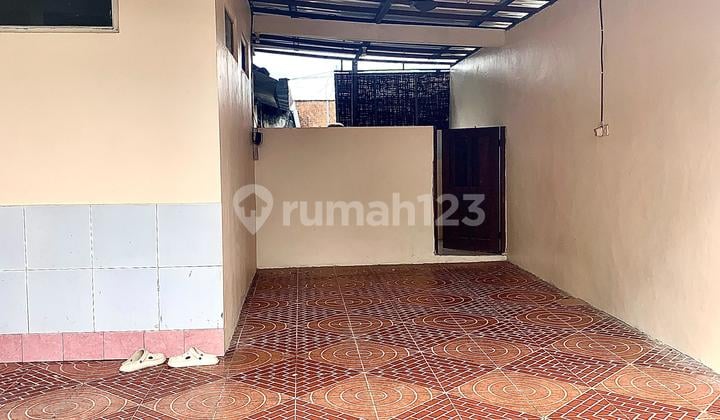House of 2 Are with 4 Bedrooms Near Unud Jimbaran Hospital