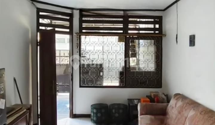 English translation: "Ready-to-occupy house for sale in Sunter, 78 sqm."