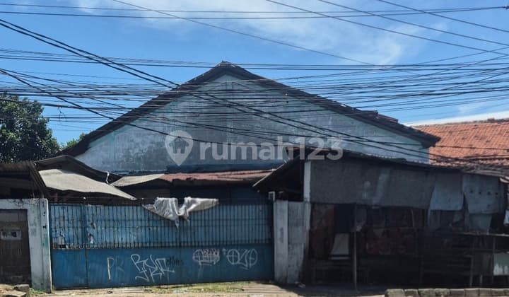 Gudang Cocok untuk Industri Kecil dengan Akses Jalan Strategis