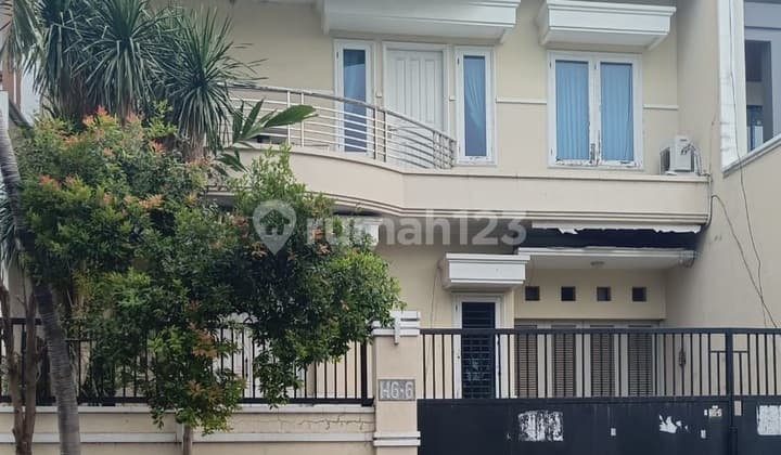 Dijual Via Lelang Rumah 2 Lantai Mewah- International Village Ii, Citraland Surabaya