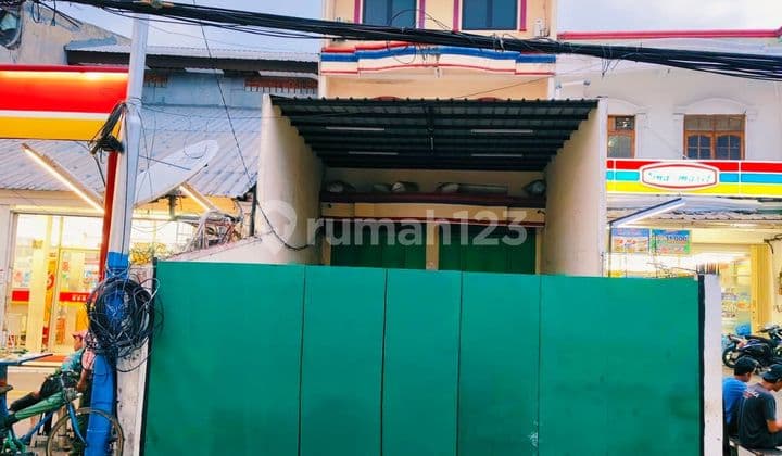 Turun Harga Ruko 3,5 Lantai Di Kota Bambu Raya Palmerah, Jakarta Pusat - Dekat Pasar Tanah Abang, Lokasi Usaha Strategis