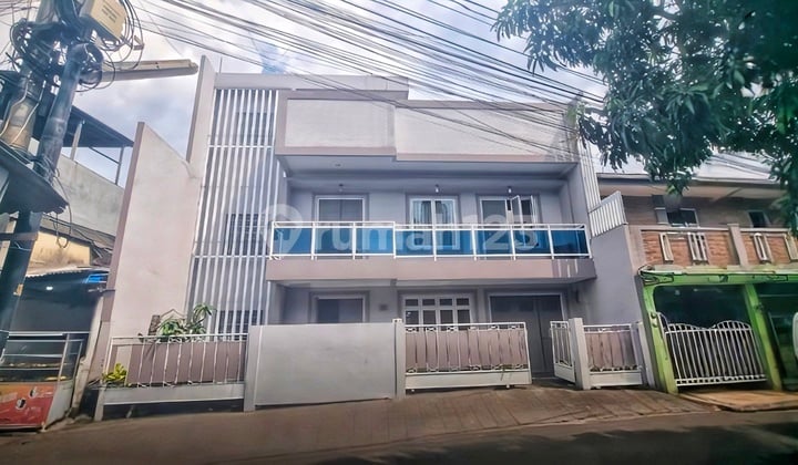 Rumah Besar Dan Murah 180 M² Di Perkav Jiep Jatinegara Cakung Jakarta Timur – Harga Menarik