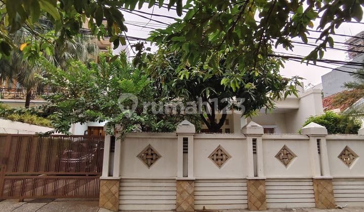 Rumah Impian Design Mewah di Tengah Kota dengan Harga Miring di Tanah Abang IV, Jakarta Pusat