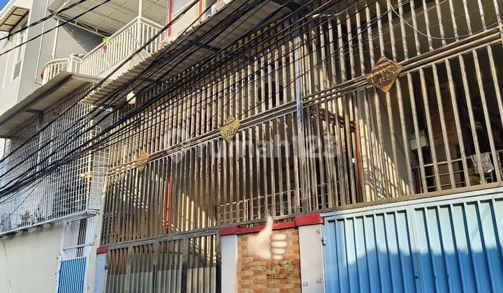 Rumah Minimalis 2 Lt Harga Banting Murah Cocok Untuk Kos Kosan Dan Hunian Keluarga Di Teluk Gong Penjaringan, Jakarta Utara