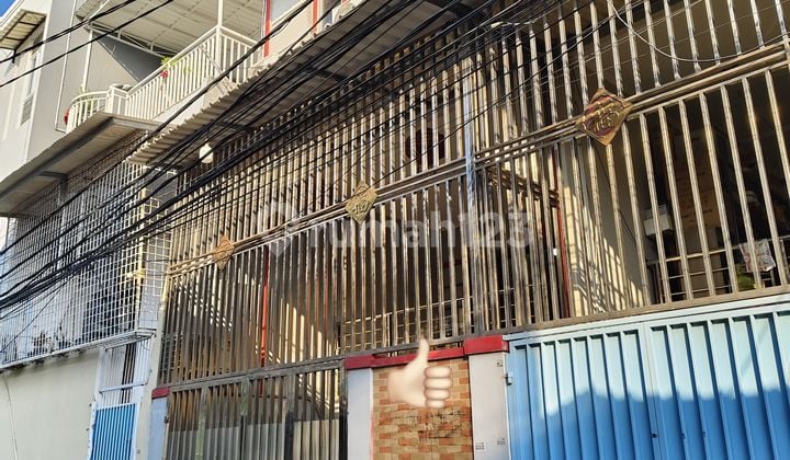 Rumah Minimalis 2 Lt Harga Banting Murah Cocok Untuk Kos Kosan Dan Hunian Keluarga Di Teluk Gong Penjaringan, Jakarta Utara