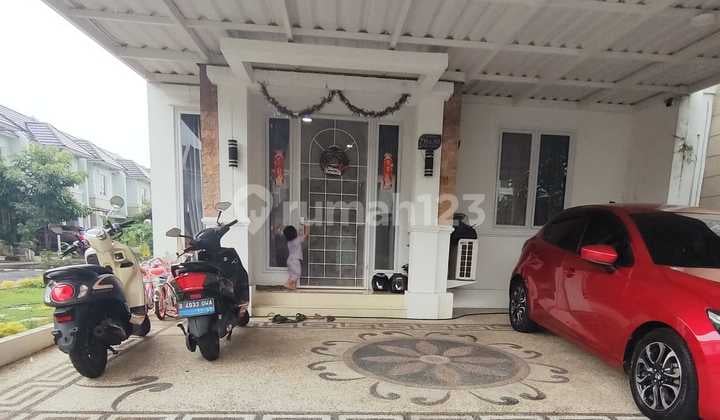 Dijual Rumah Hook 3 Lantai Siap Huni Pinwood Banjar Wijaya