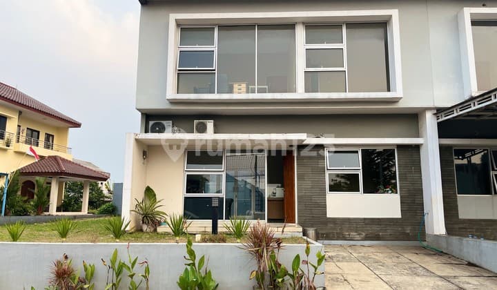 Rumah 2 Lantai Siap Huni Super Luas Eksklusif di Cibinong, Bogor