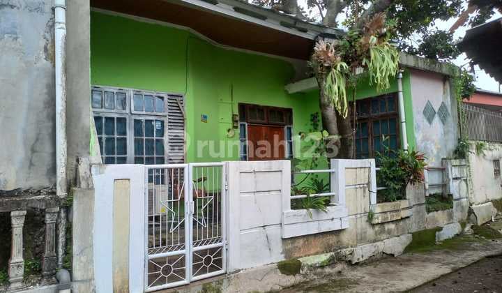 Rumah Untuk Investasi di Pusat Kota Cibinong