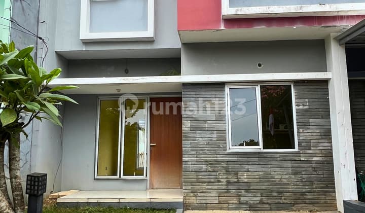 Disewakan Rumah 2 Lantai Fasilitas Lengkap di Sentul City, Bogor