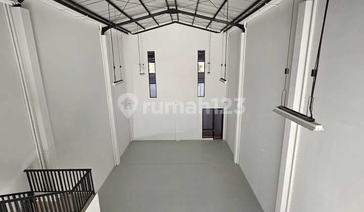 Disewakan Gudang Bizpark Pik 2 Uk 9X30 Hoek