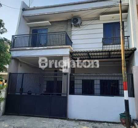 Rumah 2 Lantai Wisma Mukti Klampis Dekat Semolowaru Nginen Merr Galaxy Mall Itats Its Unair Hokky Supermarke Tengah Kota Ngagel