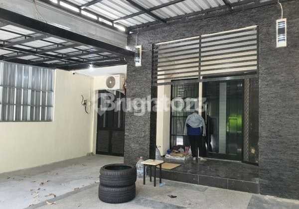 Rumah 2 Lantai Nginden Bagus Siap Pakai Dekat Manyar Klampis Merr Galaxy Mall Unair Untag Tengah Kota, Ngagel
