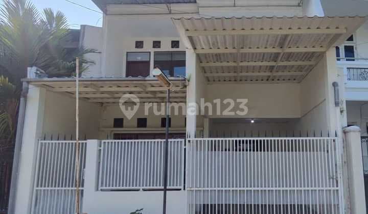 House Semolowaru 2 Floors Near Merr Gm Manyar Nginden Klampis ITS Unair Untag Itats Central City Galaxy Mall