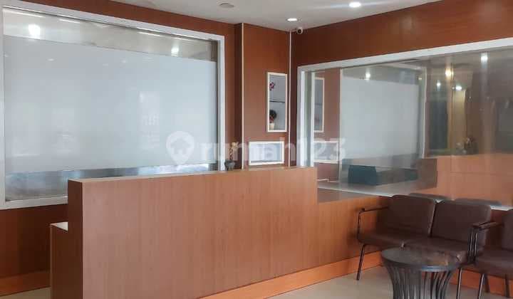 Dijual Ruko Gandeng 3 Lantai + Rooftop Full Renovasi - Symphoni Harapan Indah, Bekasi Barat