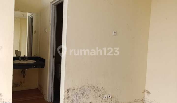 Disewakan / Dijual Ruko Strategis - Taman Cemara Cocok untuk Usaha, Kantor, Klinik, Salon, atau Investasi