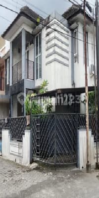 Dijual Rumah 2 Lantai Lokasi Stratgeis di Sidoarum Godean Sleman