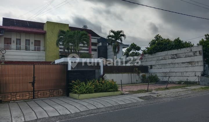 Rumah Tinggal Cocok Untuk Keluarga Besar dan Investasi Lokasi Strategis di Mlati Sleman