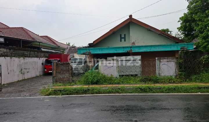 Rumah gudang SHM di jl magelang Mulungan Mlati Sleman yogyakarta