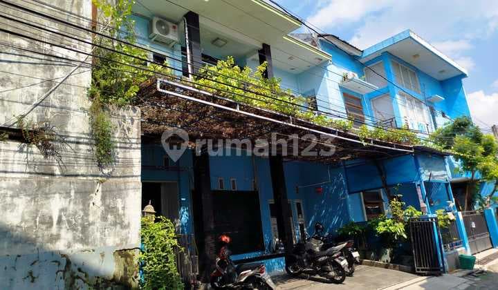 House Suitable for Office Strategic Location Near STIE YKPN Campus Depok Sleman