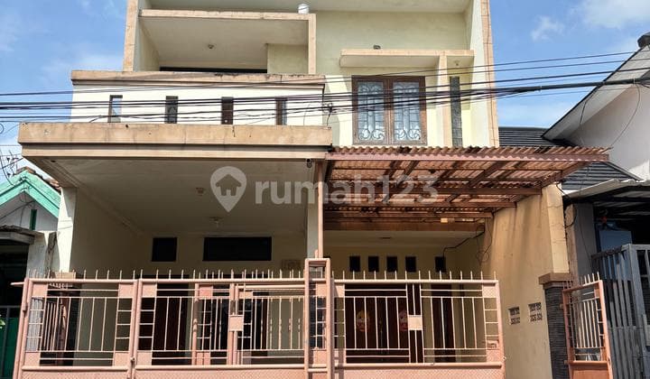 Rumah 2 LT Graha Pratama, Citra Raya, Tangerang