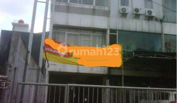 Ruko 3 Lantai Siap Huni di Fatmawati - Jakarta Selatan