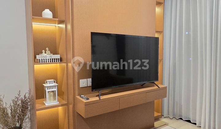 Newton 2 Fully Furnished!