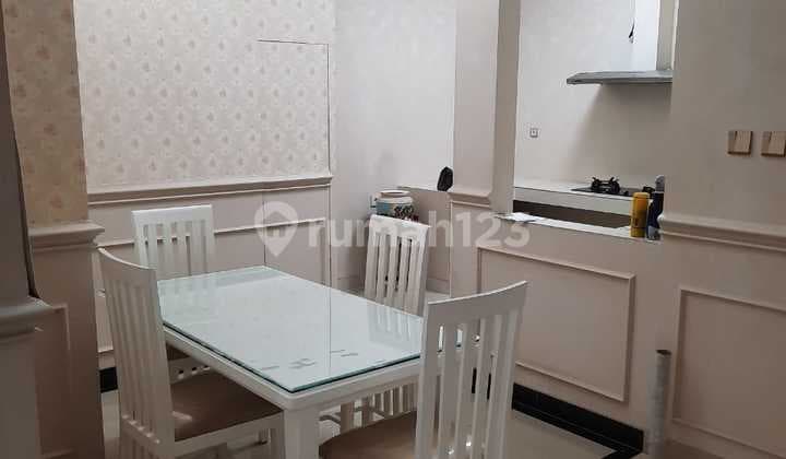 Rumah Semi Furnished Siap Huni | 2 Lantai LT 6X15 | Sudah Renov | SHM