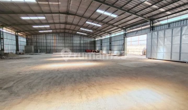 Gudang Luas, Siap Usaha dan Strategis di Daan Mogot Jakarta Barat